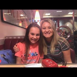 Meet your Posher, Mckenzie